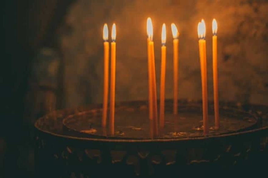 Τα βράδια γίνονται θαύματα…: Να λες αυτή την προσευχή του Αγίου Εφραίμ κάθε βράδυ πριν κοιμηθείς