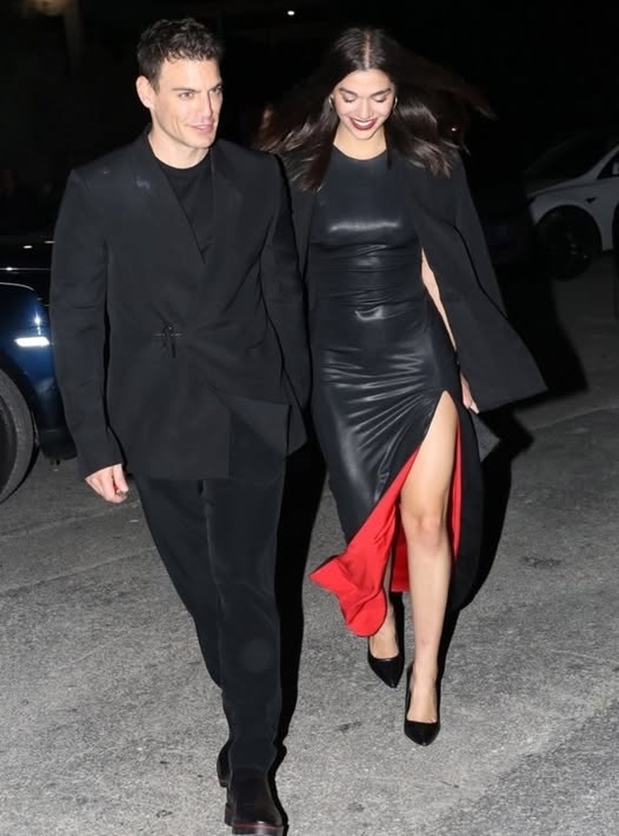 Νοικοκυρά η Μελίνα Νικολαΐδη: Μαγειρεύει μπιφτέκια με κρέας για τον αγαπημένο της στη κουζίνα