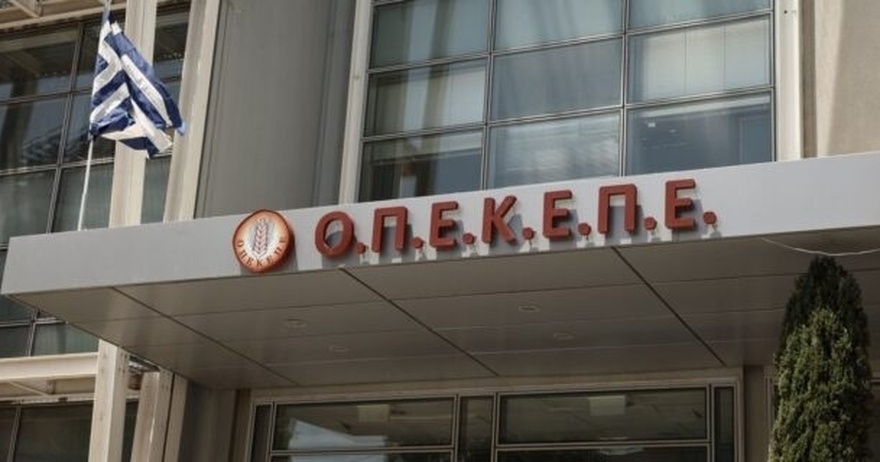 ΒΟΜΒΑ ΣΤΗ ΚΥΒΕΡΝΗΣΗ