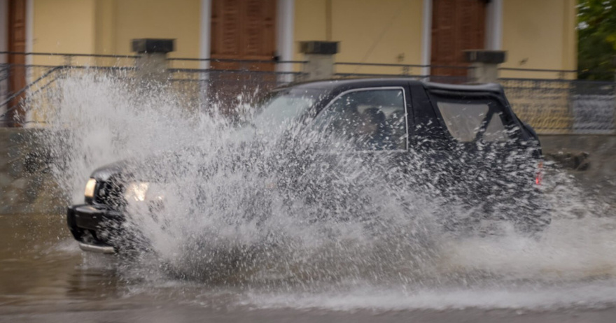 Κακοκαιρία: Σαρώνει την Δυτική Ελλάδα – Υποψία για χειμώνα από Κυριακή 23/11