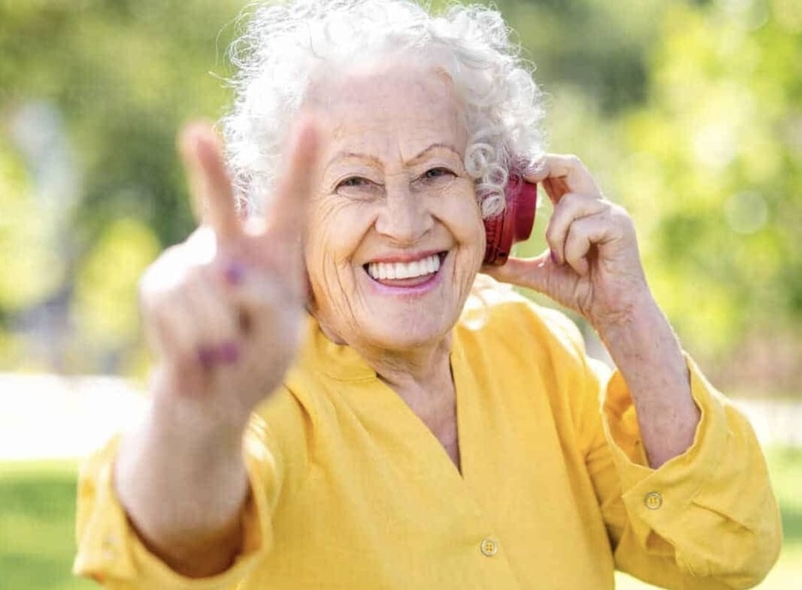 5 πράγματα που οι ηλικιωμένοι πρέπει να χρησιμοποιούν αντί για την οικογένεια για να έχουν υγεία, γαλήνη και ευτυχία