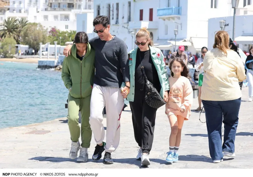 Διαζύγιο για πασίγνωστη Ελληνίδα παρουσιάστεια μετά από 11 χρόνια γάμου