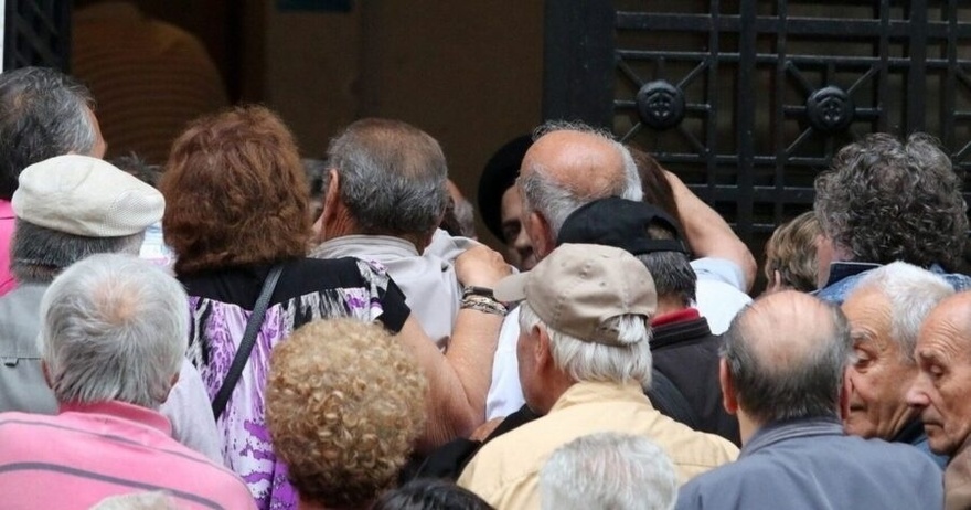 ΜΟΛΙΣ ΕΣΚΑΣΕ: ΕΥΧΑΡΙΣΤΑ ΝΕΑ ΓΙΑ ΤΟΥΣ ΕΛΛΗΝΕΣ ΣΥΝΤΑΞΙΟΥΧΟΥΣ ΛΙΓΟ ΠΡΙΝ ΤΟ ΠΑΣΧΑ – ΓΙΝΕΤΑΙ ΑΥΤΟ ΠΟΥ ΠΕΡΙΜΕΝΑΝ ΤΟΣΟ ΚΑΙΡΟ