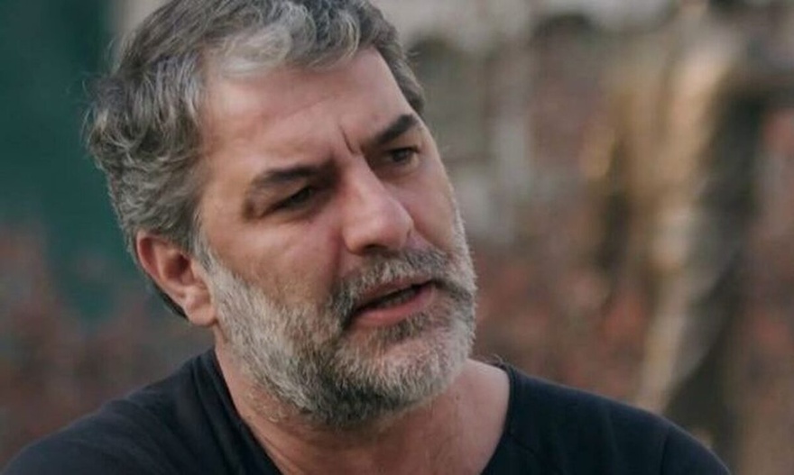 “Κάτω από τα κουστούμια υπάρχουν τεράστιοι αλήτες”: Δεν μάσησε τα λόγια του ο Μπισμπίκης-Είπε αυτό που όλοι σκέφτονται