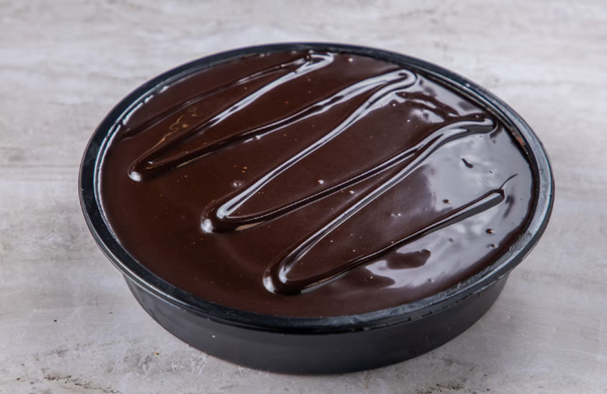 Κοσμικόν: Το ιστορικό γαλακτομπούρεκο που θα αγαπήσεις