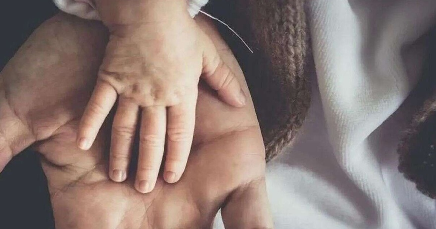 ΕΚΤΑΚΤΟ: ΣΤΑΜΑΤΑΕΙ ΤΟ ΕΠΙΔΟΜΑ ΠΑΙΔΙΟΥ