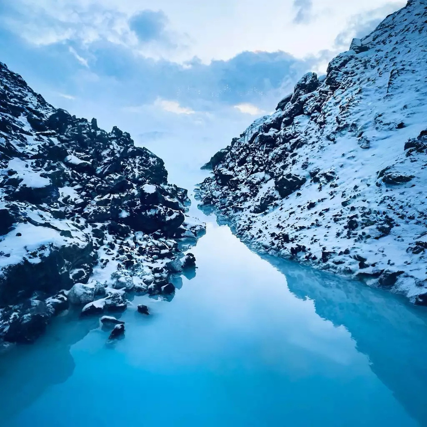 Καλομοίρα – Γιώργος Μπούσαλης: Πρωτοχρονιά στην Ισλανδία με τα τρία παιδιά τους