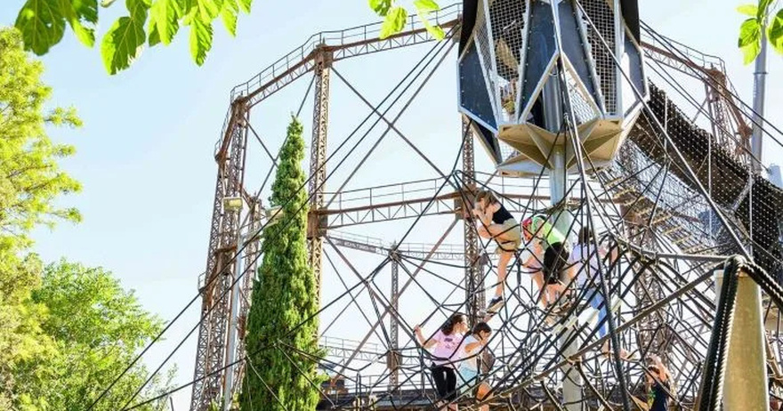 Summer Camp στην Τεχνόπολη από το Βιομηχανικό Μουσείο Φωταερίου