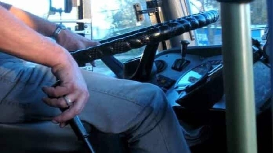 ΧΙΛΙΑ ΜΠΡΑΒΟ! Ο οδηγός του ΚΤΕΛ που μας έκανε να συγκινηθούμε