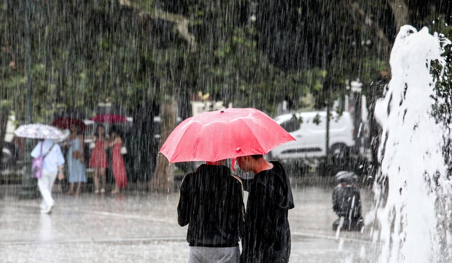 Αλλάζει ραγδαία ο Καιρός: Άνοιξη τέλος, έρχεται υποτροπή – Η πρόγνωση Χατζηγρίβα