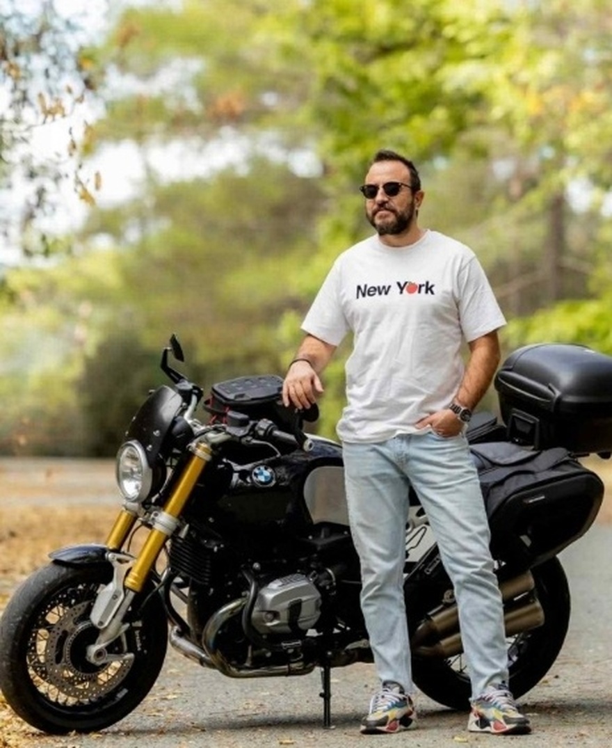 Θλίψη για τον Πέτρο Βουτή. Νεκρός μετά από σύγκρουση της μοτοσικλέτας του με διπλοκάμπινο