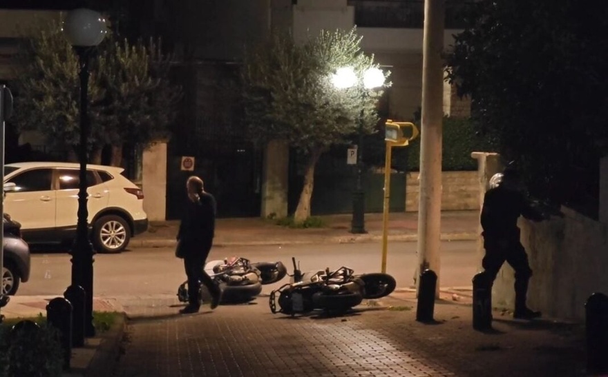 Άγιος Δημήτριος: 4 διαρρήκτες τραυμάτισαν αστυνομικούς κατά τη διάρκεια καταδίωξης – Ανθρωποκυνηγητό για τον εντοπισμό τους