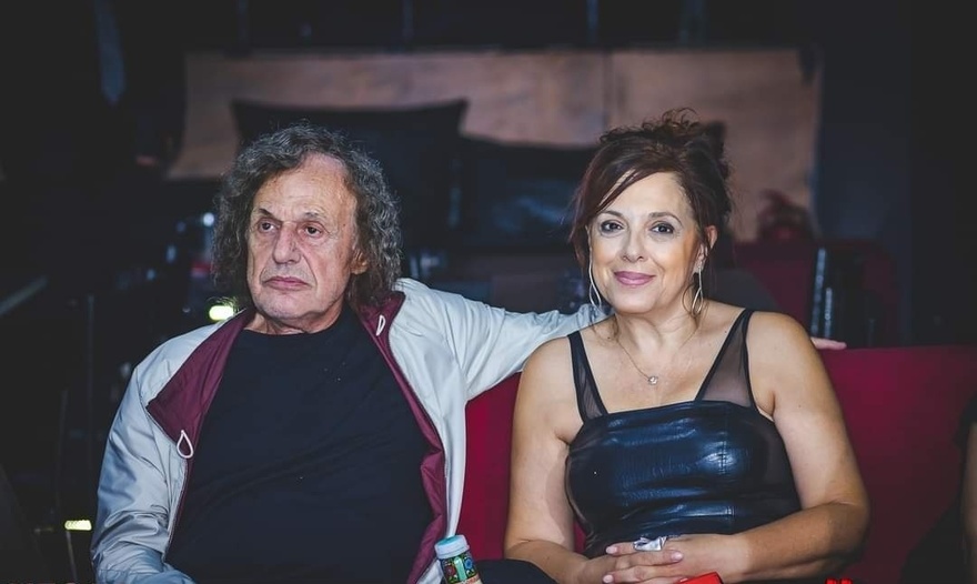 Ερωτευμένοι εδώ και 29 χρόνια: Ράντου–Παπακωνσταντίνου πήγαν μπουζούκια & τράβηξαν τα βλέμματα