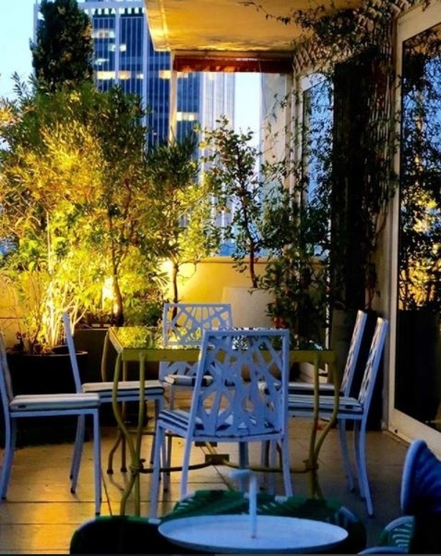 Μιχάλης Κεφαλογιάννης: Το εντυπωσιακό σπίτι του που θυμίζει μικρό παλάτι και η παραμυθένια διακόσμηση