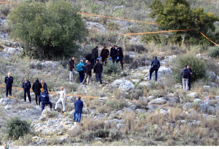 ΜΟΛΙΣ ΤΩΡΑ – ΡΑΓΔΑΙΑ ΕΞΕΛΙΞΗ ΣΤΗΝ ΥΠΟΘΕΣΗ ΚΑΛΟΓΗΡΟΥ – ΔΟΡΥΦΟΡΟΣ ΚΑΤΕΓΡΑΨΕ ΑΥΤΟΚΙΝΗΤΟ ΜΕ ΔΥΟ ΑΤΟΜΑ ΕΚΕΙ ΠΟΥ ΤΟΝ ΒΡΗΚΑΝ ΝΕΚΡΟ