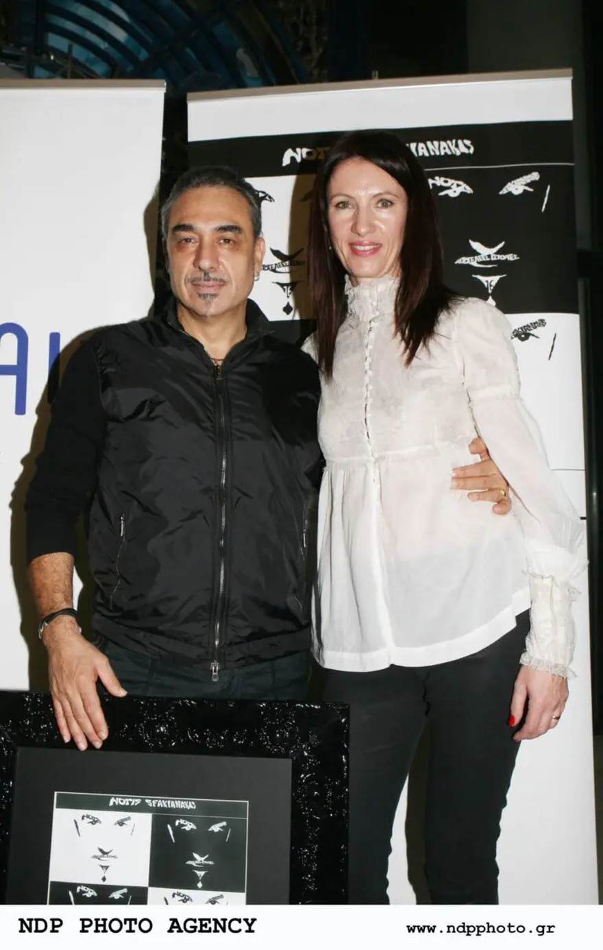 Σύζυγος Σφακιανάκη: Ανατριχιάζει το σημείωμα που είχε αφήσει στα παιδιά της πριν πεθάνει