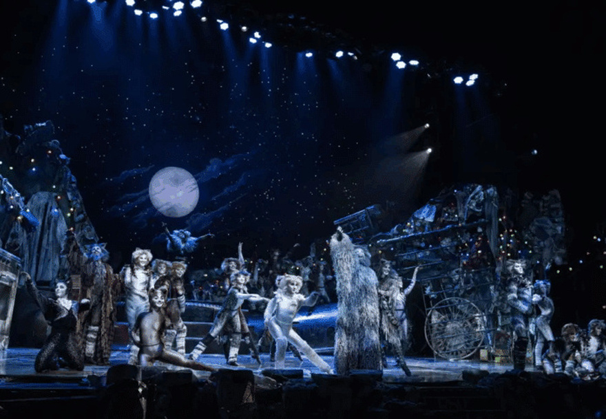 Μακρύ κατσαρό μαλλί, πιο ψηλή από την μαμά της: Η Λυδία Παπαγιάννη είναι ο κλώνος της Αγγελικής Δαλιάνη, ομοιότητα σοκ