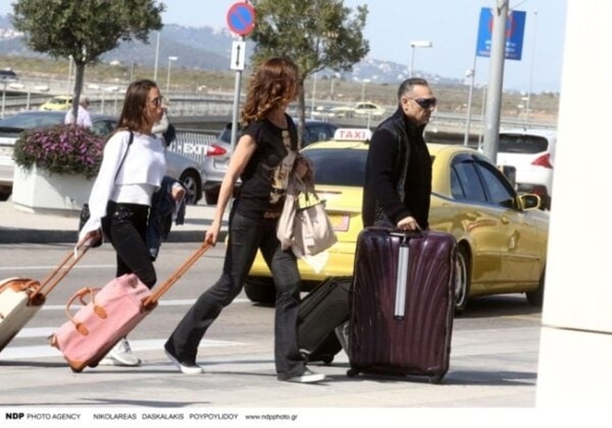 Ζήτησε μόνο ένα πράγμα: Η τελευταία επιθυμία της συζύγου του Νότη Σφακιανάκη πριν φύγει απ’ τη ζωή, το είπε στον γιατρό της