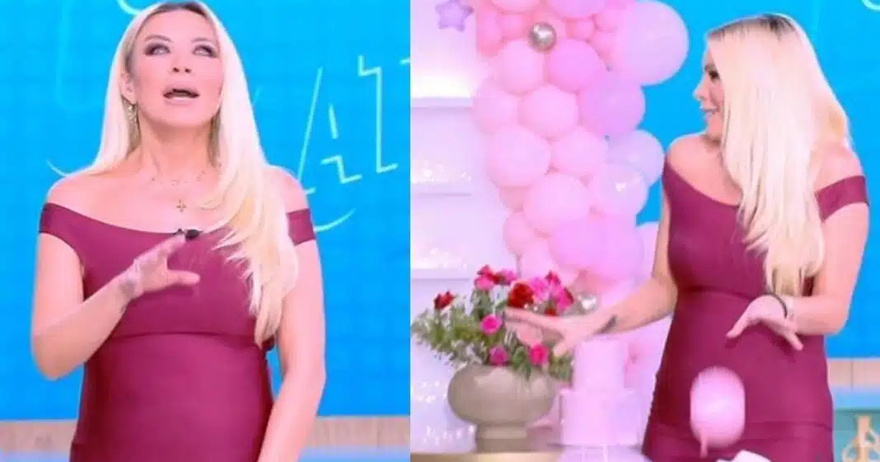 Καινούργιου: Η 1η εμφάνιση στην εκπομπή μετά την ανακοίνωση εγκυμοσύνης, το κολλητό ροζ φόρεμα, η κοιλίτσα και τα μπαλόνια – Περιμένει κορίτσι