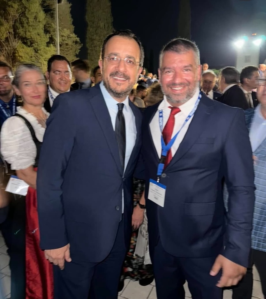 Σπύρος Μαρτίκας για τον επιχειρηματία με τις απάτες των 1,3 εκ. ευρώ: «Έφαγε 250.000 από τον Παντελή Παντελίδη το βράδυ που σκοτώθηκε»