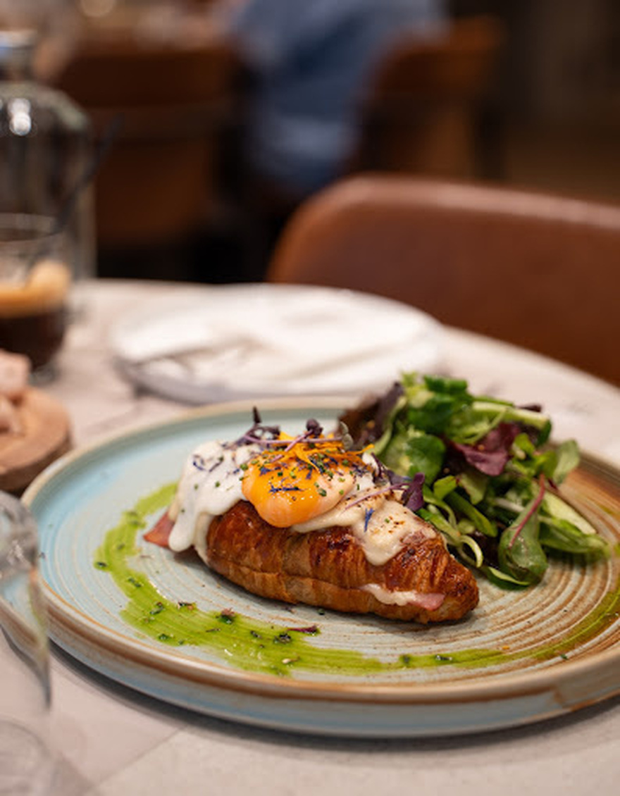 Gaya Athens: Ένα μοναδικό εστιατόριο-μπαρ