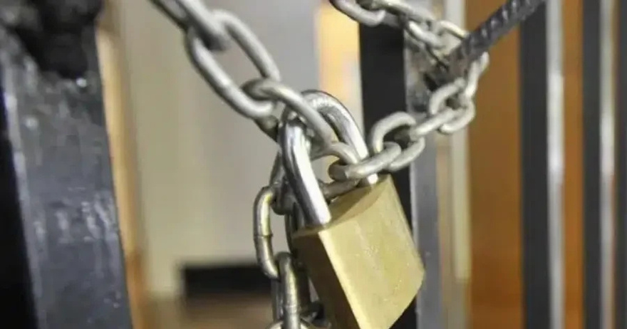 Απρόσμενη πτώχευση για πασίγνωστη μάρκα: Κάναμε ουρά στα καταστήματα