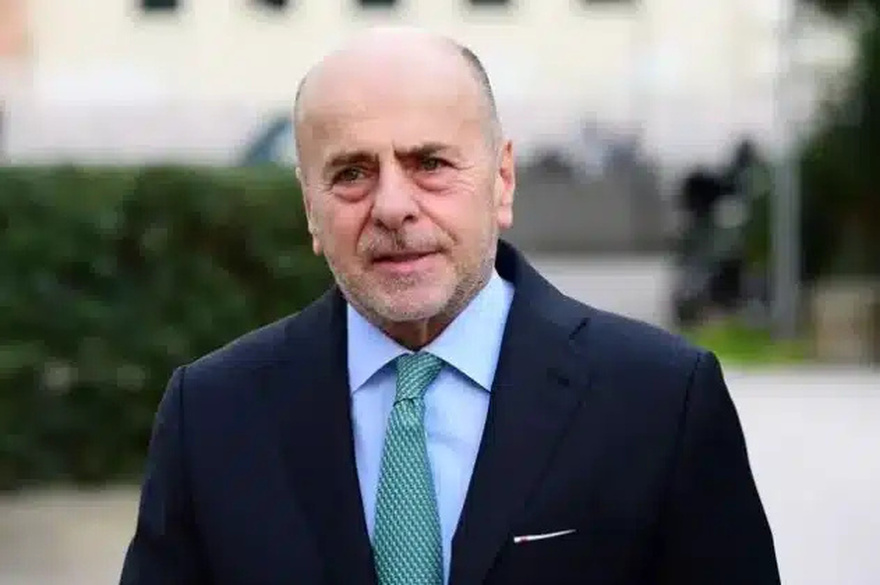 Θρήνος για τον Γιάννη Αλαφούζο – Πέθανε η σύζυγός του