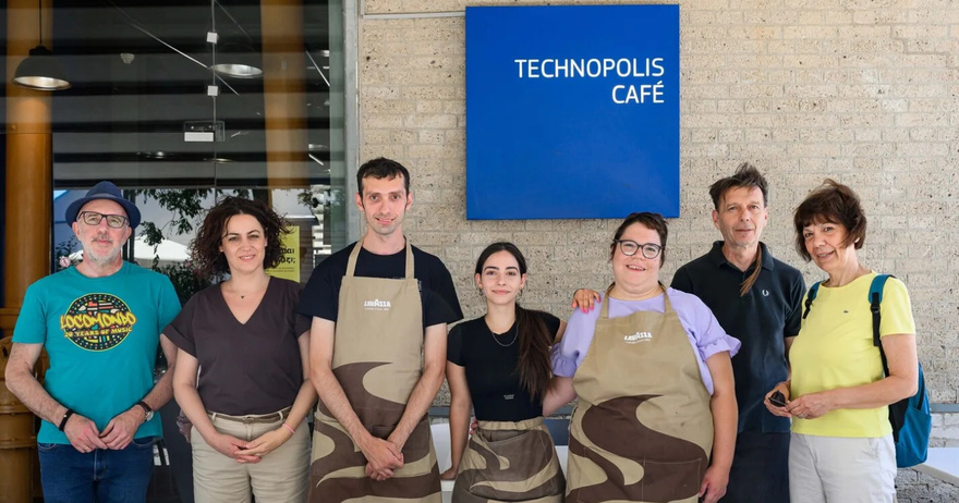 «Συμπερίληψη στην Εργασία»: Πρόσληψη ανάπηρων εργαζομένων στην Τεχνόπολη Δήμου Αθηναίων