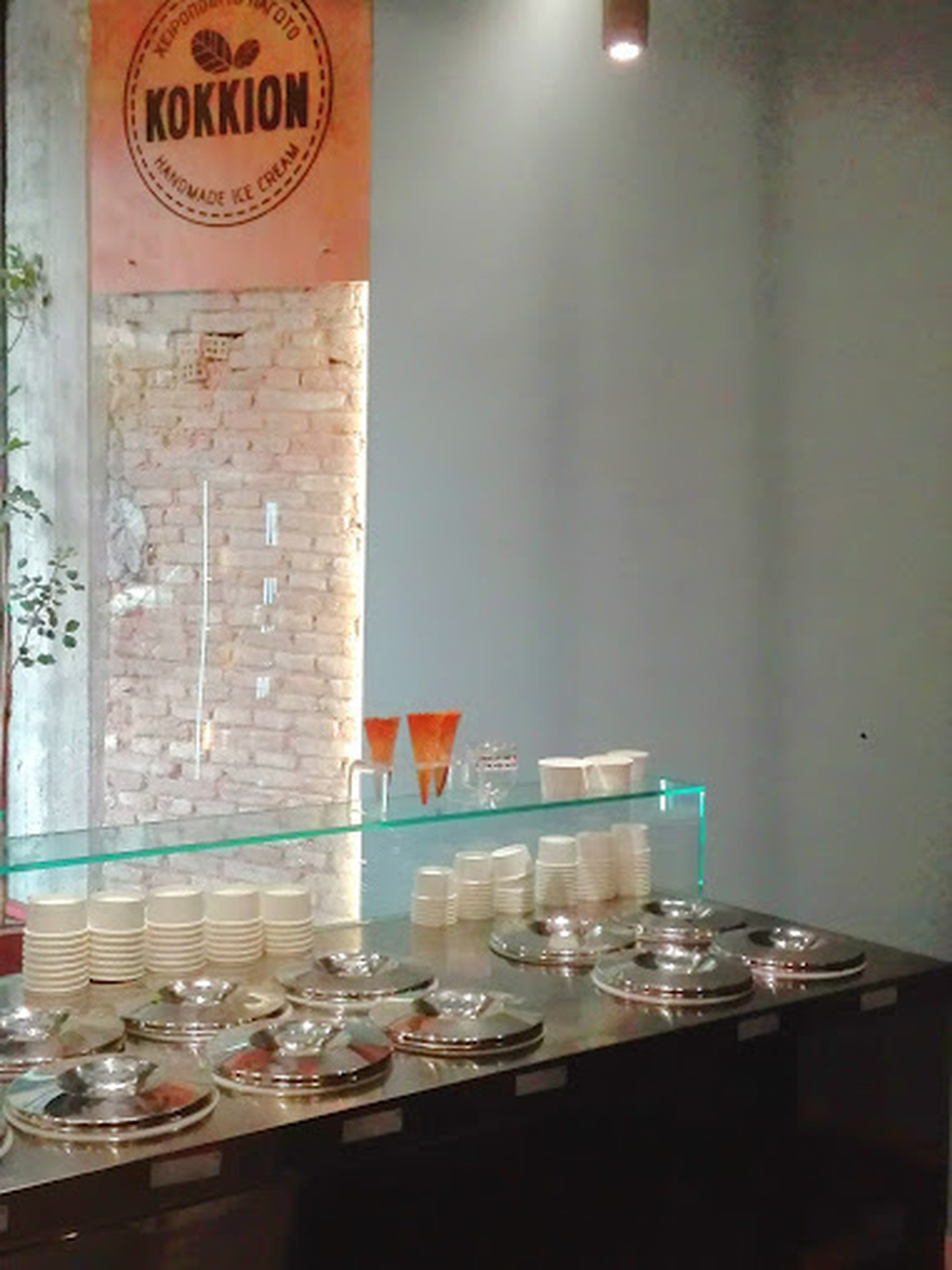Κόκκιον: Ένα παγωτοπωλείο με χειροποίητες γεύσεις και ποιοτικές πρώτες ύλες