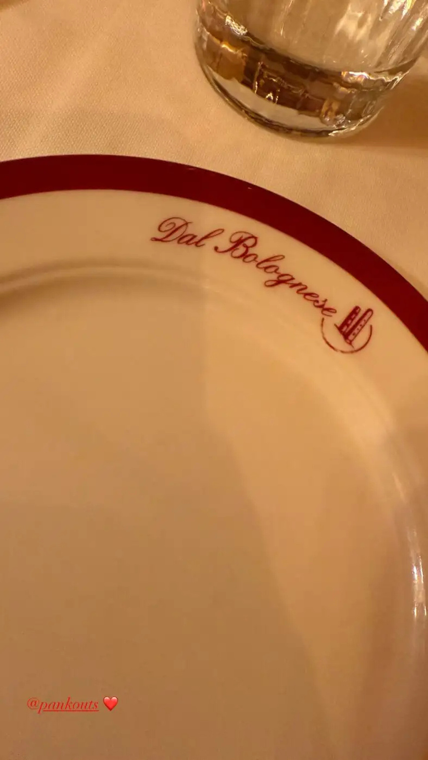 Κατερίνα Καινούργιου – Παναγιώτης Κουτσουμπής: Full in love στο Μιλάνο – Το ρομαντικό ταξίδι έκπληξη του επιχειρηματία στην παρουσιάστρια