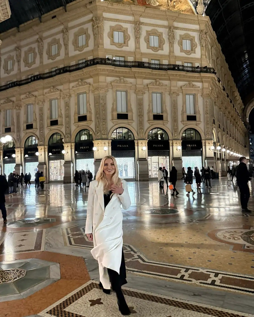 Κατερίνα Καινούργιου – Παναγιώτης Κουτσουμπής: Full in love στο Μιλάνο – Το ρομαντικό ταξίδι έκπληξη του επιχειρηματία στην παρουσιάστρια