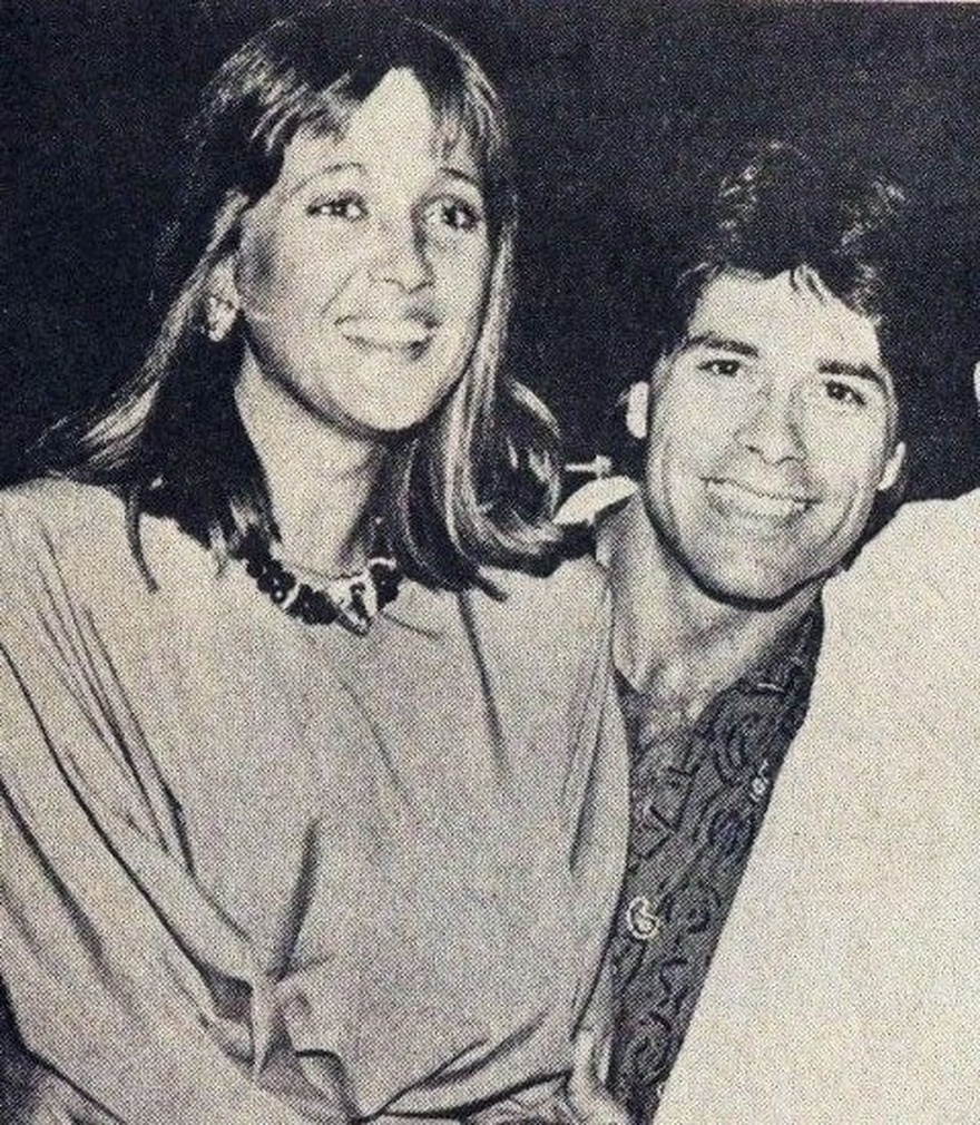 Εκείνη 24 και αυτός…: Η διαφορά ηλικίας της Ρούλας Κορομηλά με τον Πάνο Μιχαλόπουλο όταν παντρεύτηκαν – «Ήμουν ένα σκαλοπάτι για να μπει η κυρία στον ΑΝΤ1»