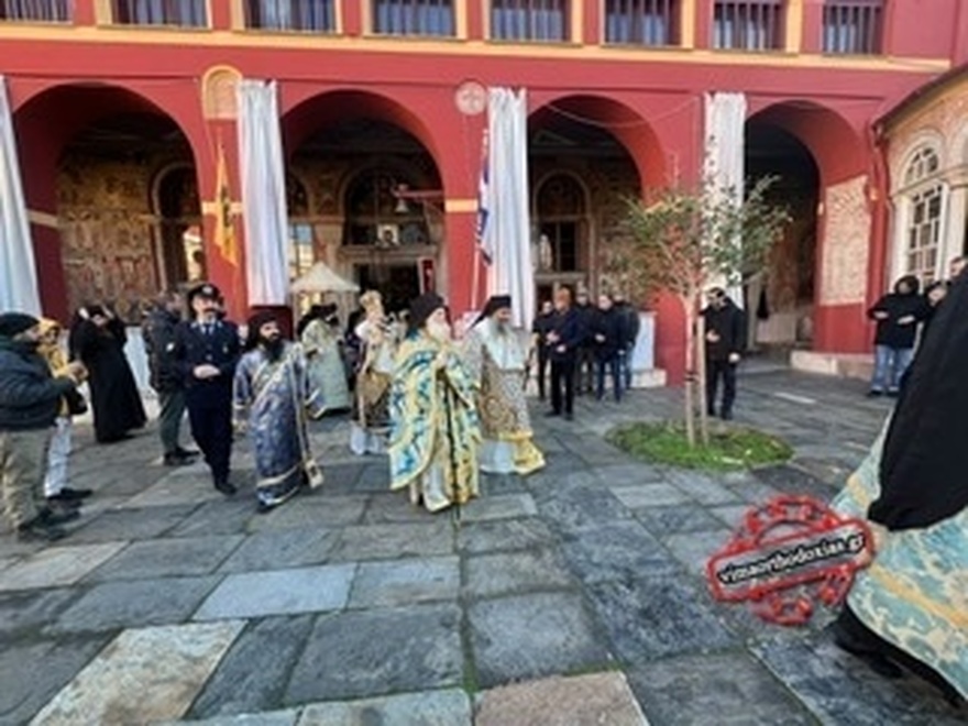 Το Άγιο Όρος γιόρτασε τα Θεοφάνια με εκατοντάδες προσκυνητές να δίνουν το παρών