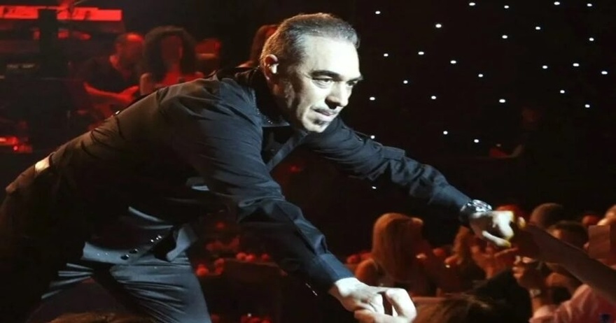 Νότης Σφακιανάκης: Σε αυτό το νυχτερινό κέντρο επιστρέφει