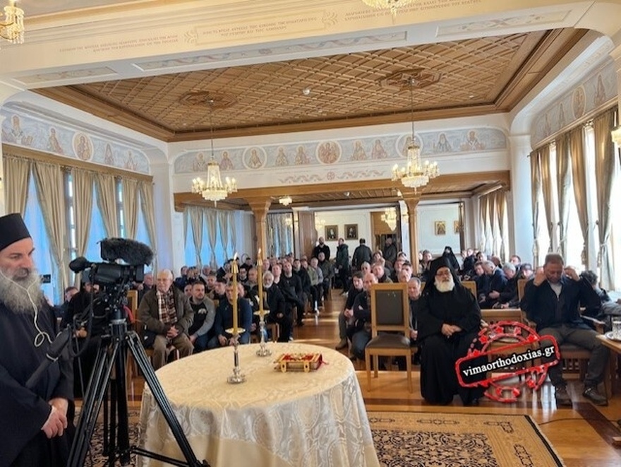 Το Άγιο Όρος γιόρτασε τα Θεοφάνια με εκατοντάδες προσκυνητές να δίνουν το παρών