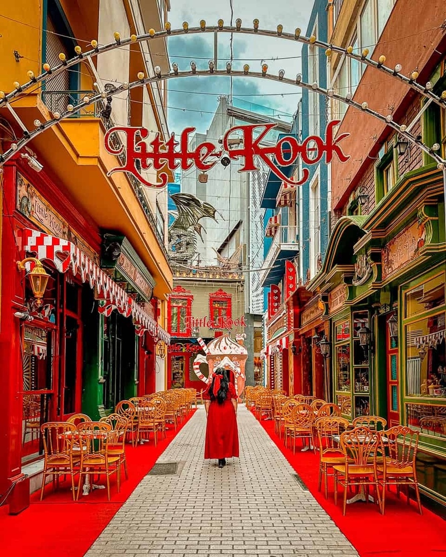 Little Kook: Το παραμυθένιο ζαχαροπλαστείο