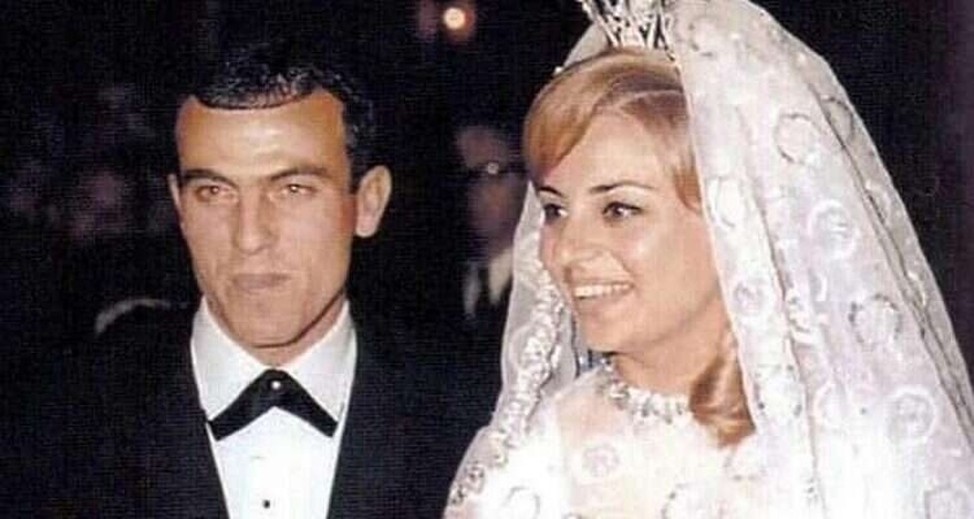 10 δωμάτια, 1.000 τ.μ., όλα φτιαγμένη από μάρμαρο: Η βίλα των Βίκυ Μοσχολιού–Μίμη Δομάζου που πούλησαν οι κόρες τους για 1.700.000, είναι σκέτο ανάκτορο