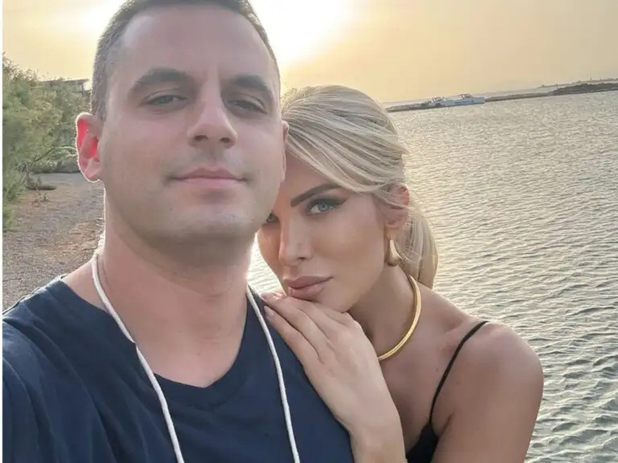 Κατερίνα Καινούργιου – Παναγιώτης Κουτσουμπής: Η γνωριμία, η πρόταση γάμου στο Παρίσι και η ανακοίνωση της εγκυμοσύνης