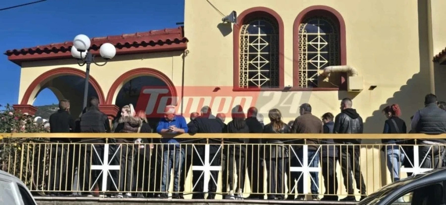 Αχαΐα: Σπαραγμός στην κηδεία του 3χρονου Ανδρέα – «Πού είσαι αγάπη μου» φώναζε η μητέρα του