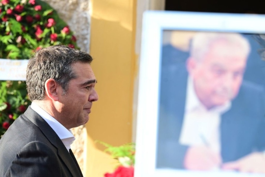 ΘΡΗΝΟΣ ΓΙΑ ΤΟΝ ΑΛΕΞΗ ΤΣΙΠΡΑ