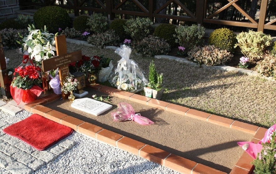 Σάλος στον τάφο του Αγίου Παϊσίου: Μοναχές δεν άφησαν 12χρονη να προσκυνήσει