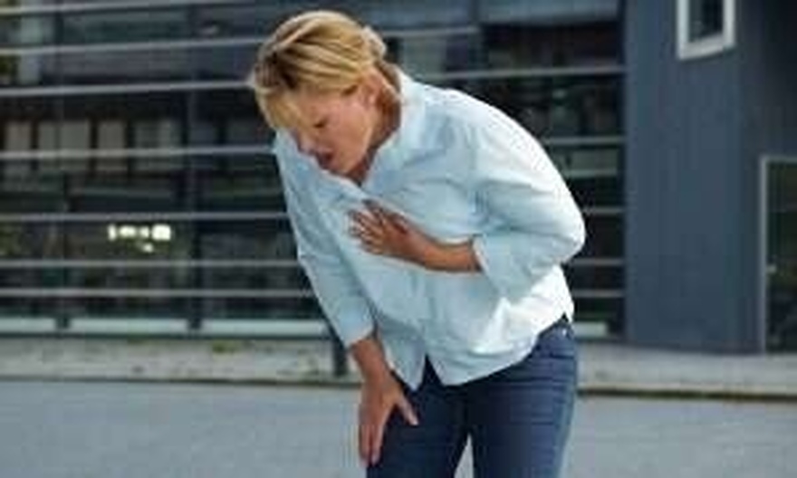 Ένα μήνα πριν από Καρδιακή Προσβολή: Το Σώμα σας θα σας Προειδοποιήσει με αυτά τα 7 Σημάδια