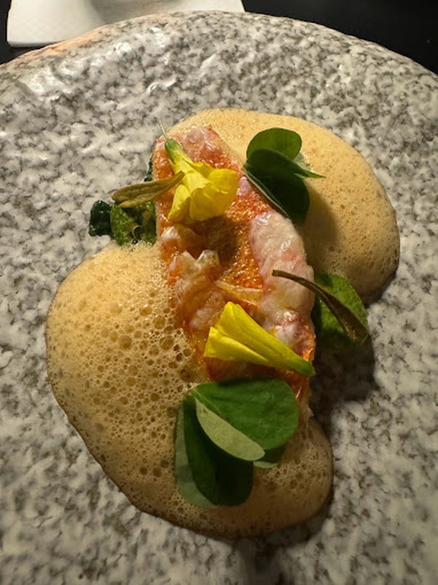 Hytra: Βραβευμένο εστιατόριο με θέα και γκουρμέ πιάτα