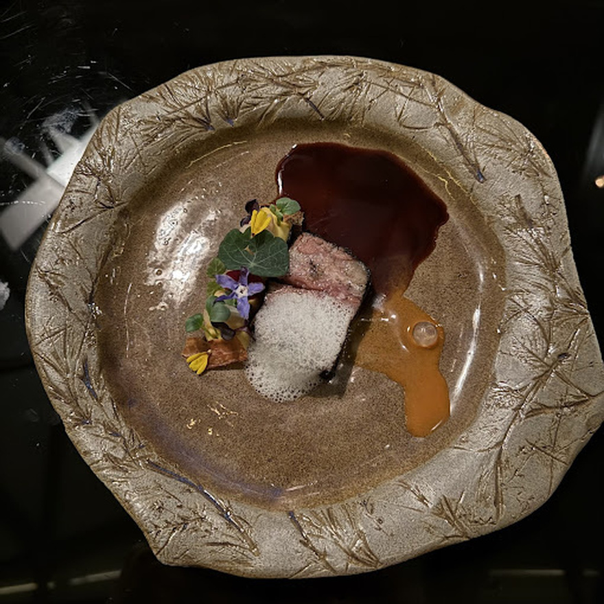 Hytra: Βραβευμένο εστιατόριο με θέα και γκουρμέ πιάτα